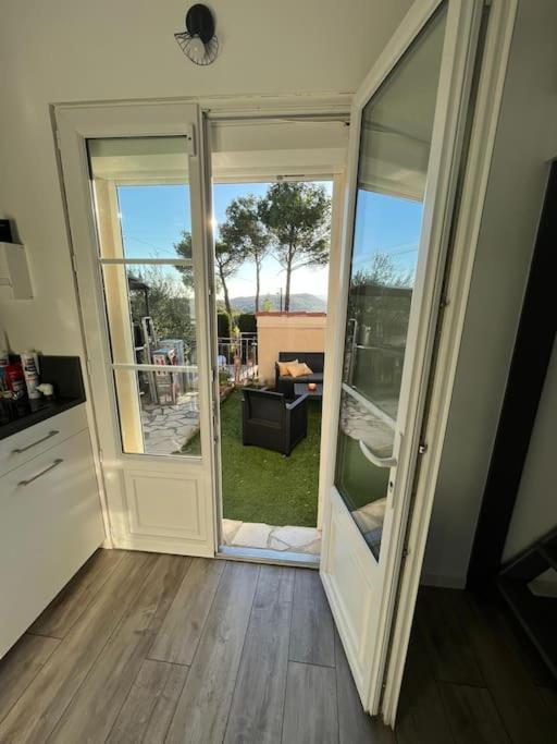 Dependance Neuve Entre Mer Et Nature, Climatisee Avec Vue Le Castellet  Exterior foto